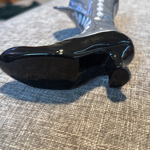 Vintage Victorian ceramic lace up boot collectible - Picture 4 of 7